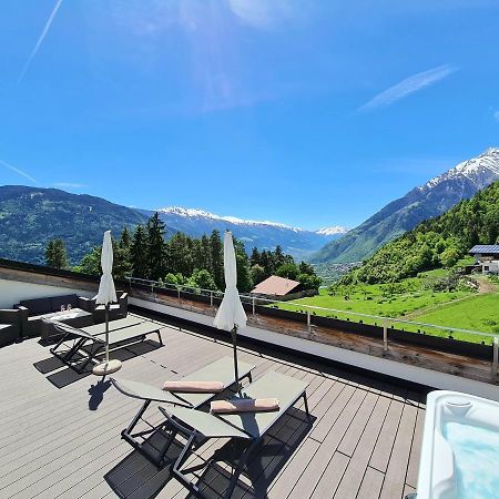 Ladurner Hotel Лагундо Екстериор снимка