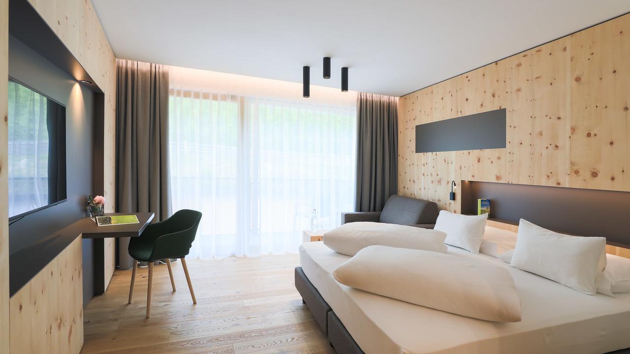 Ladurner Hotel Лагундо Екстериор снимка