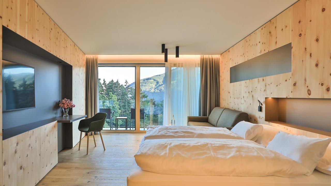 Ladurner Hotel Лагундо Екстериор снимка